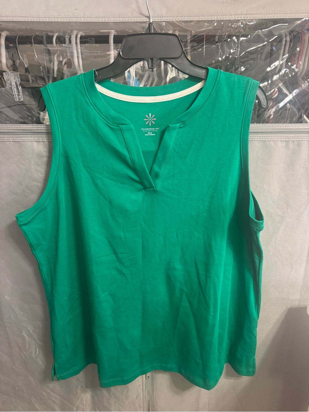 Isaac Mizrahi Sleeveless Split-Neck Tank Top - Emerald Green